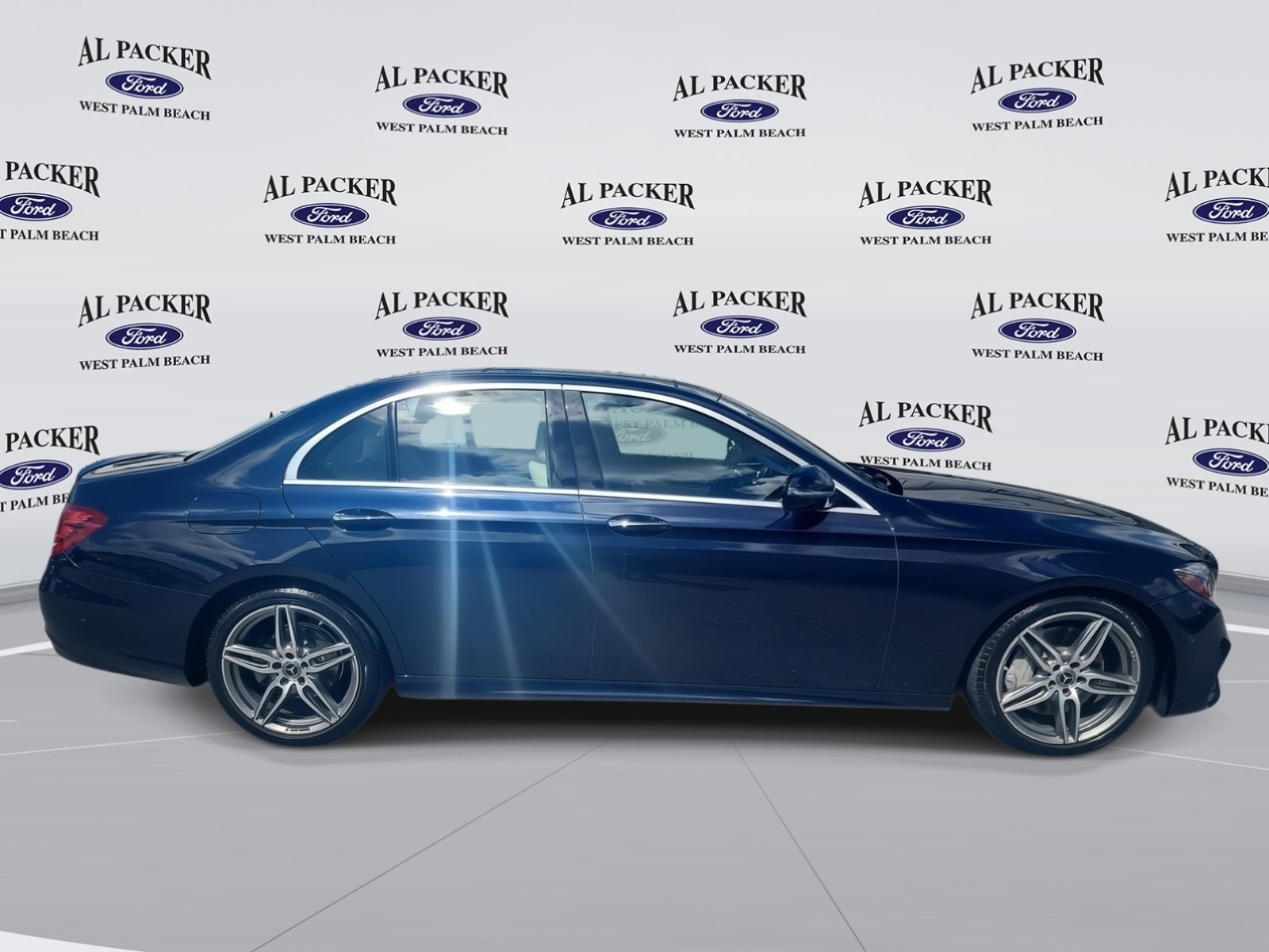 Used 2019 Mercedes-Benz E 300 E 300 image 6