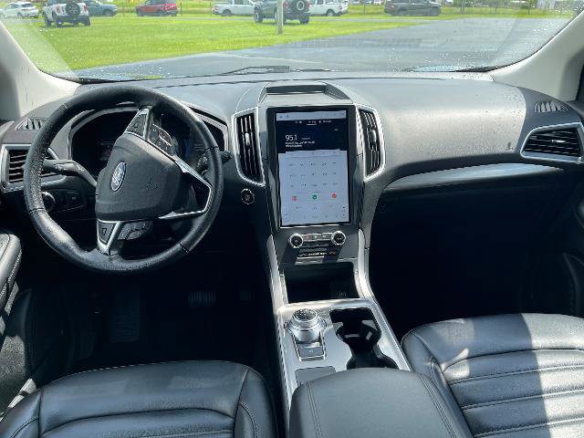 Certified 2024 Ford Edge SEL AWD/4WD image 12