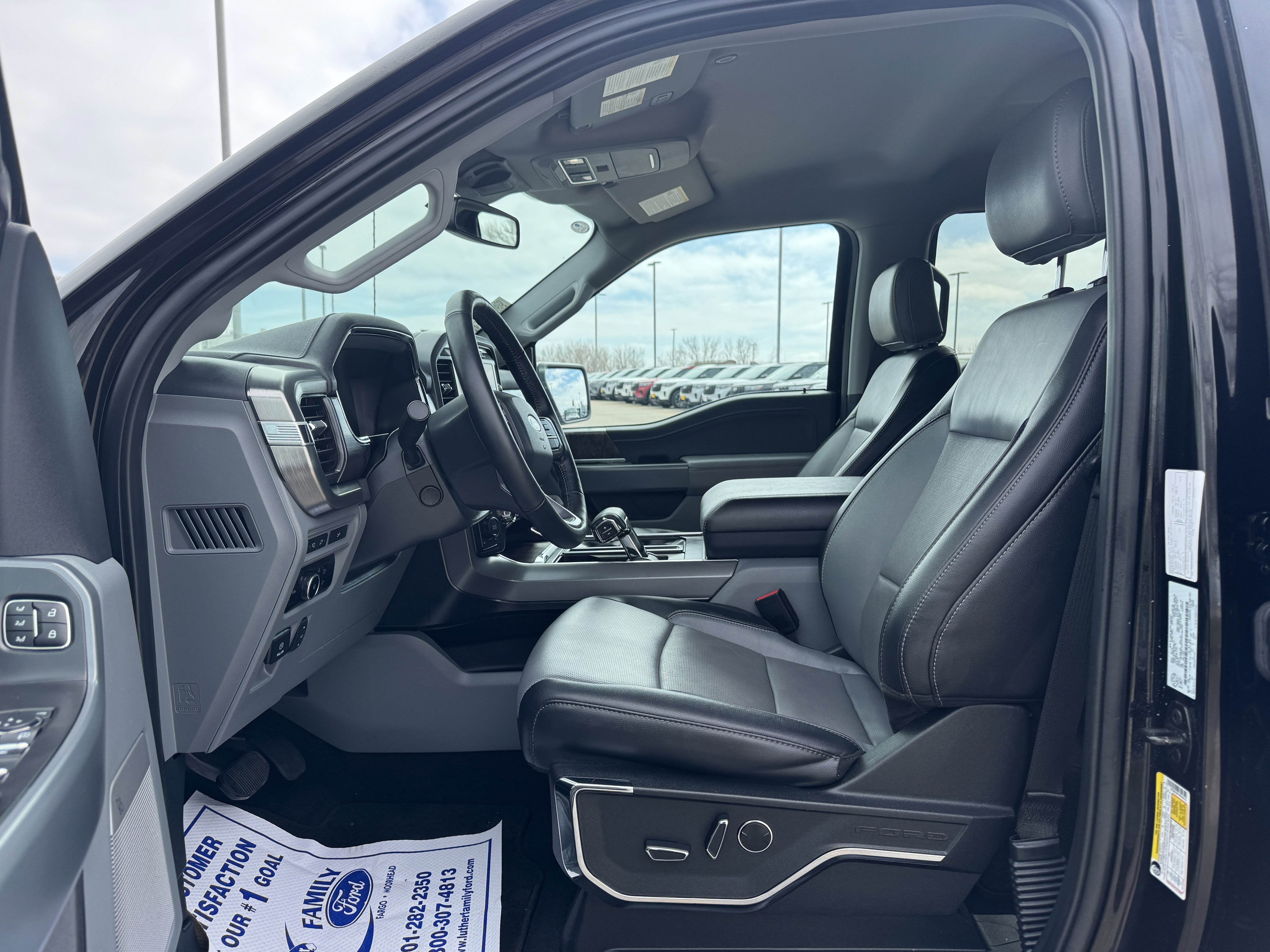 Certified 2023 Ford F150 Lariat w/ Equipment Group 502A High image 18