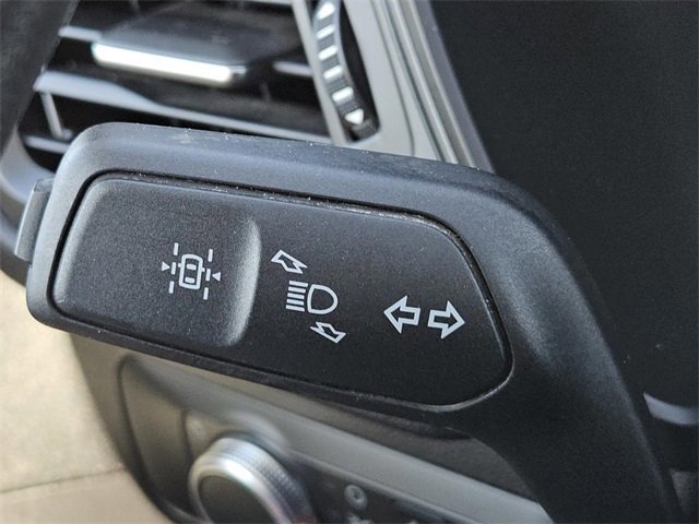 Certified 2022 Ford Escape S image 29