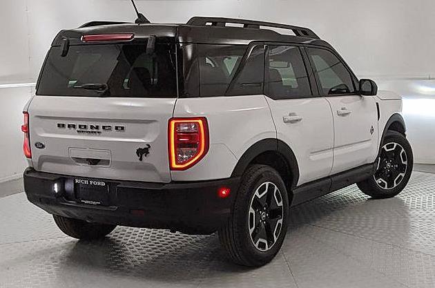 Certified 2023 Ford Bronco Sport Outer Banks w/ Tech Package image 4