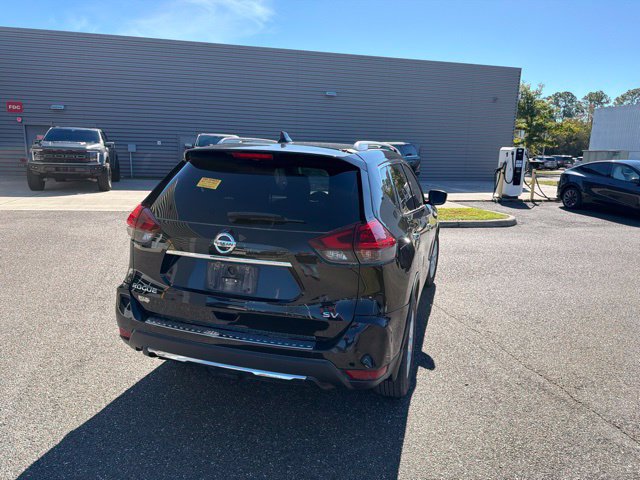 Used 2018 Nissan Rogue SV FWD image 6