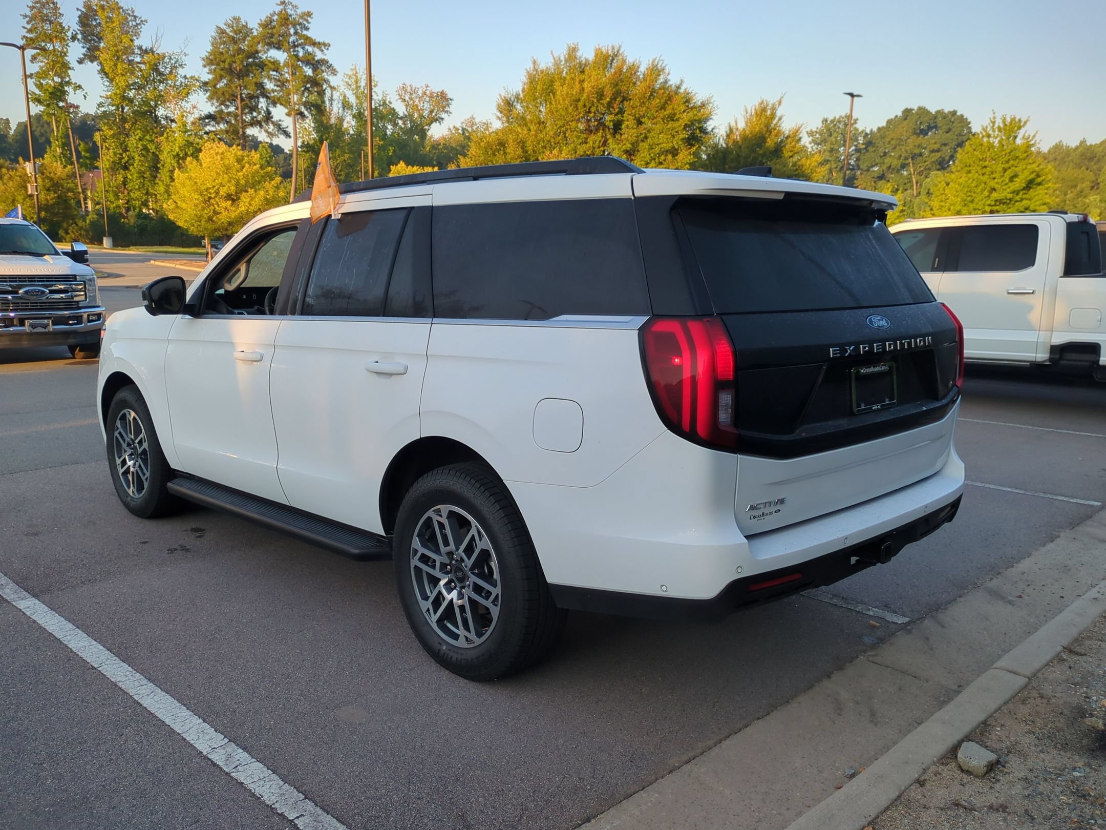Certified 2025 Ford Expedition Active AWD/4WD image 6