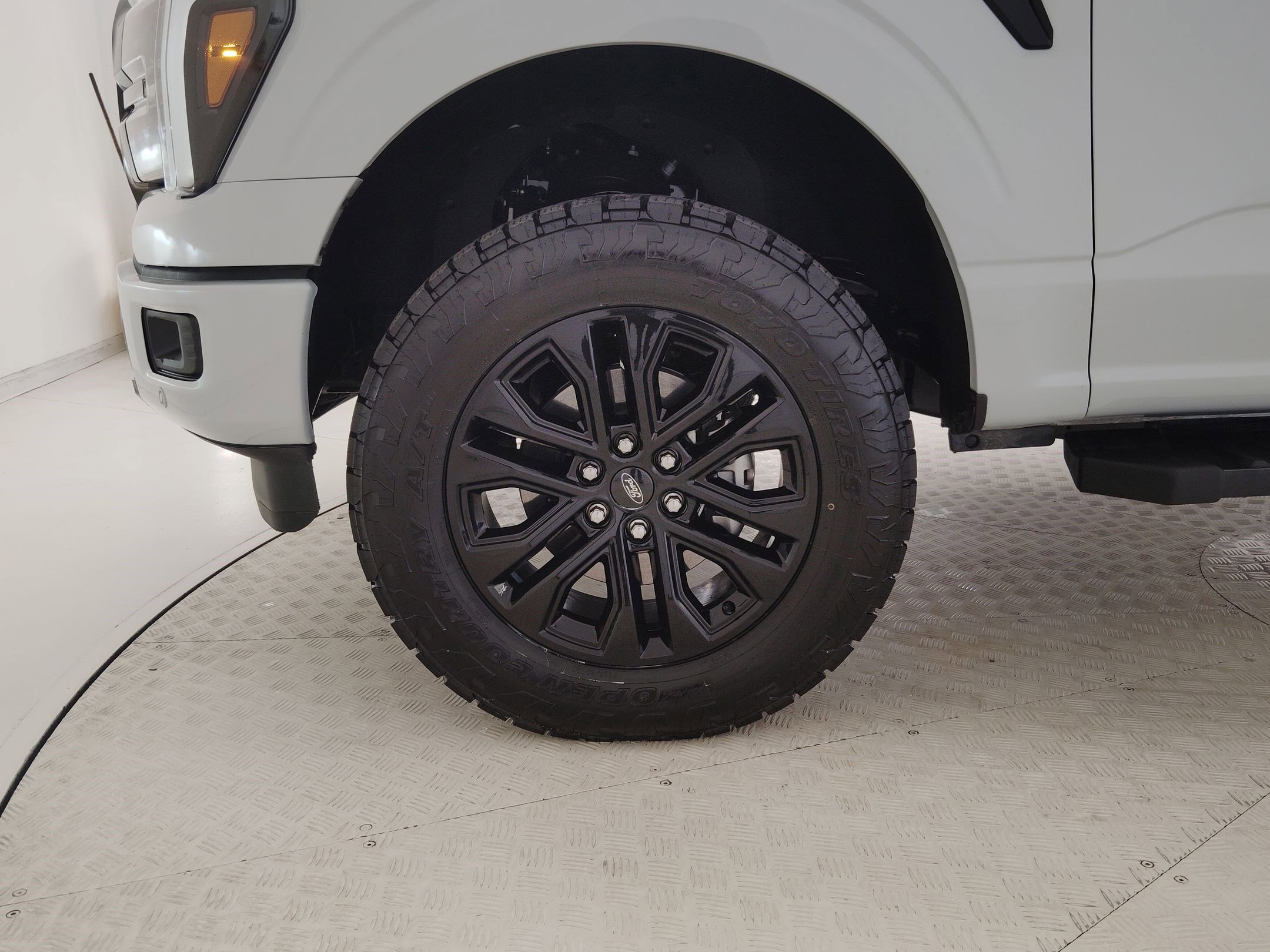 Certified 2025 Ford F150 Lariat w/ Equipment Group 501A Mid image 20