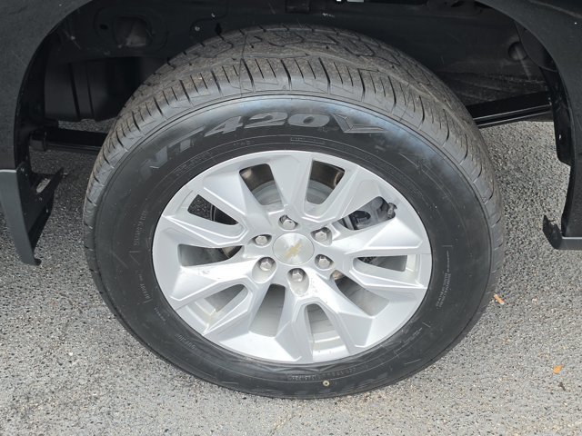 Used 2023 Chevrolet Silverado 1500 Custom RWD image 9