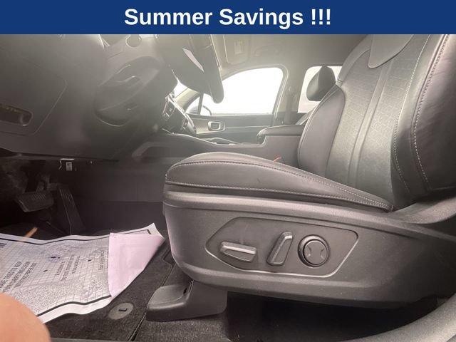 Used 2023 Kia Sorento EX AWD/4WD image 14