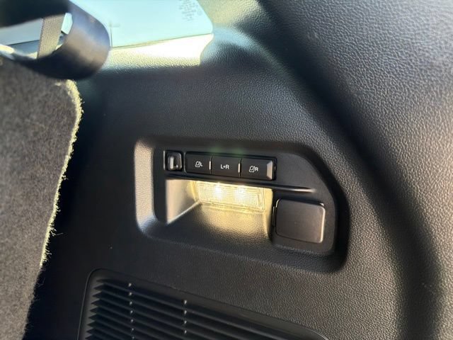 Certified 2023 Ford Explorer Limited w/ Limited Technology Package RWD image 8