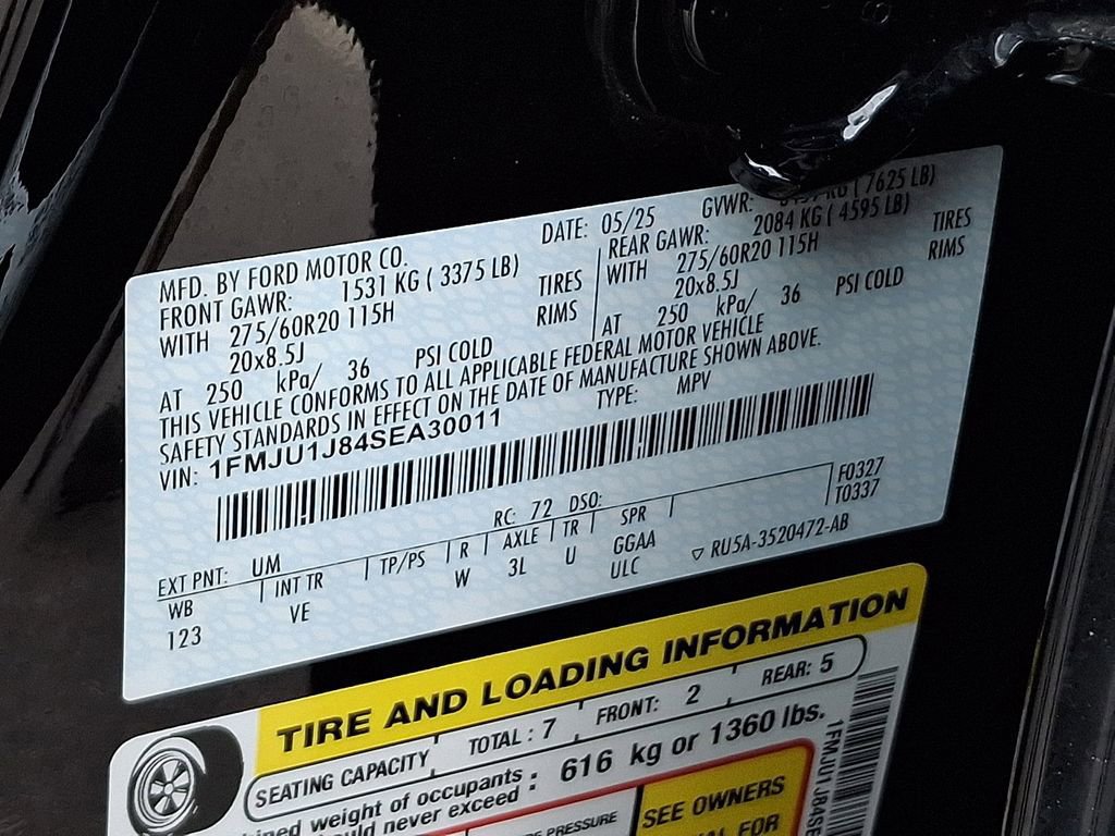 Certified 2025 Ford Expedition Active image 28