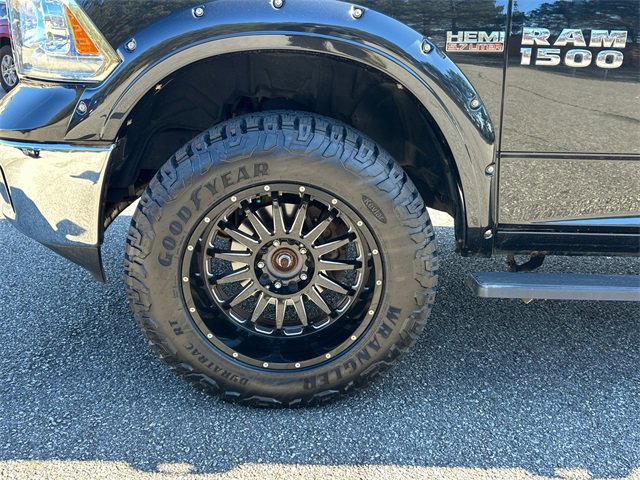 Used 2017 RAM 1500 Laramie image 11