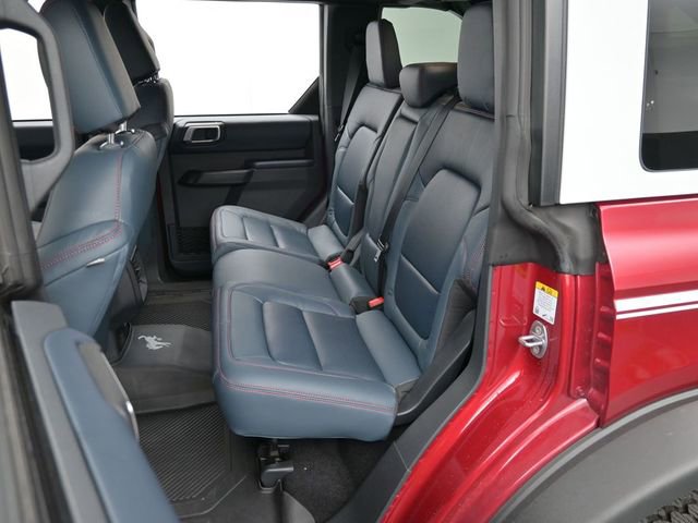 Certified 2025 Ford Bronco Heritage Edition AWD/4WD image 25