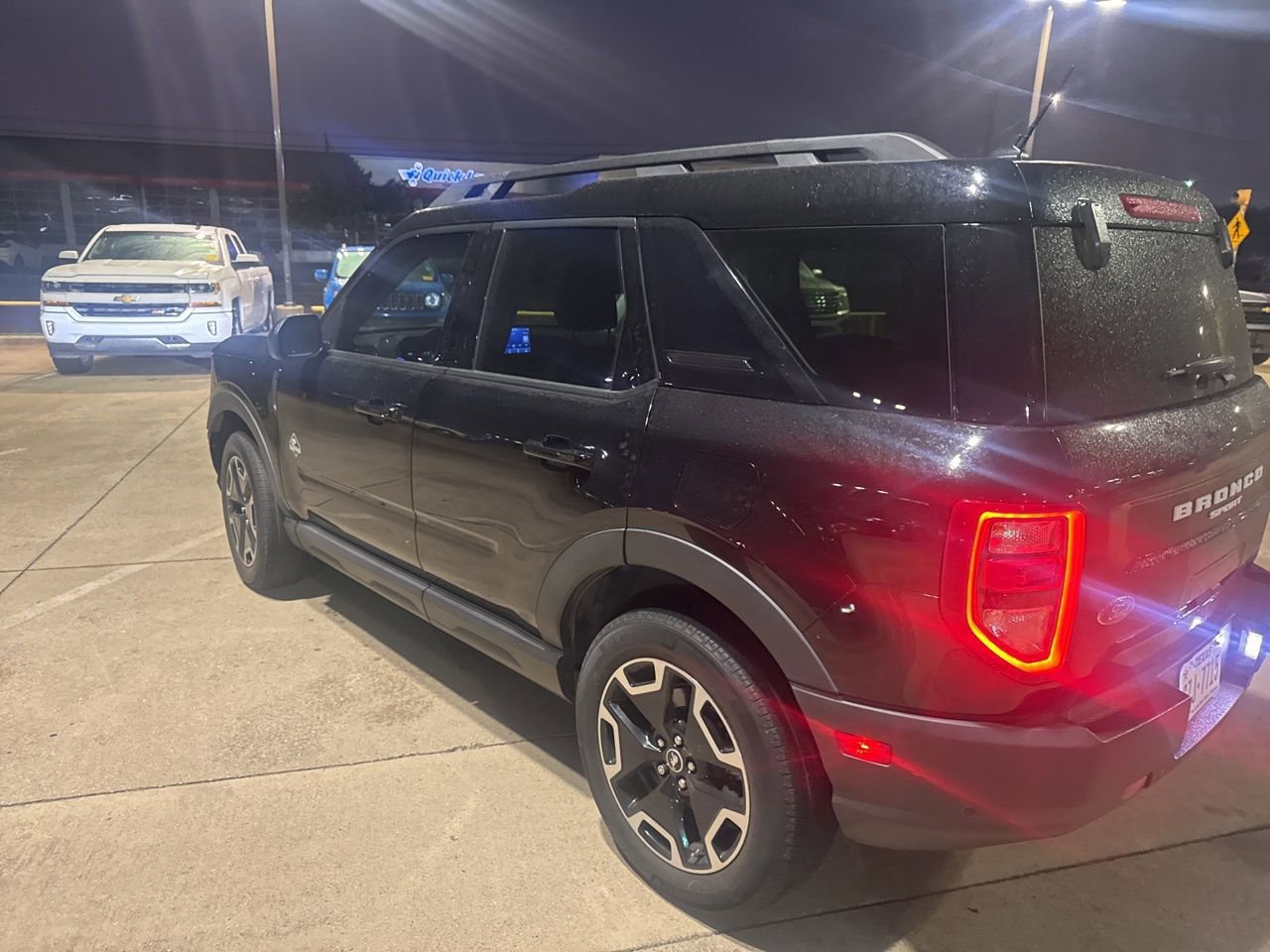 Certified 2023 Ford Bronco Sport Outer Banks w/ Tech Package image 2