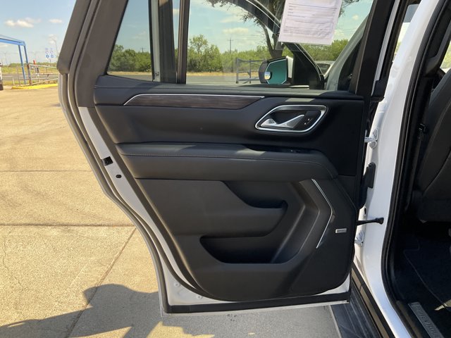 Used 2023 Chevrolet Tahoe LT w/ LT Signature Plus Package RWD image 15