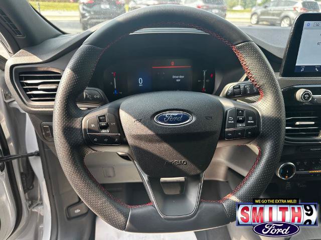Certified 2025 Ford Escape ST-Line Select AWD/4WD image 20