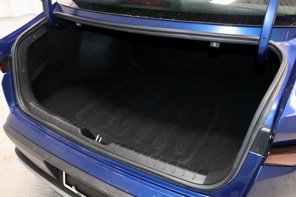 Used 2025 Kia K4 LXS image 14