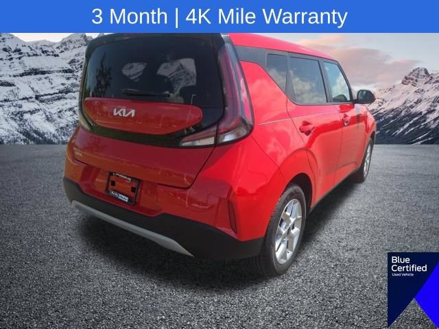 Used 2024 Kia Soul LX w/ Option Group 015 FWD image 10