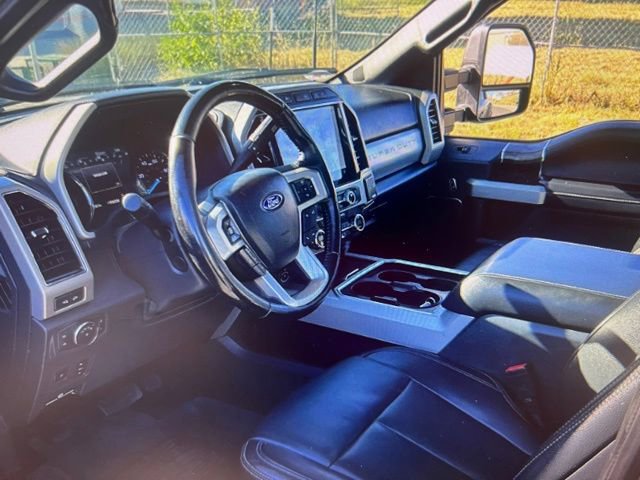 Certified 2022 Ford F450 Lariat w/ Lariat Ultimate Package image 9