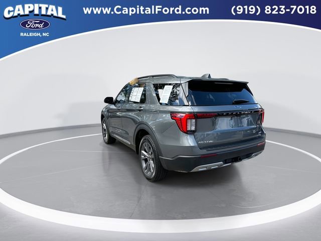 Certified 2025 Ford Explorer Active w/ Active Comfort Package AWD/4WD image 4