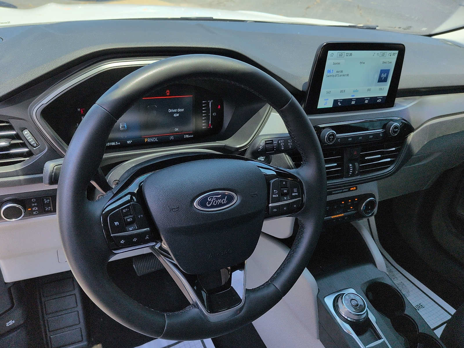 Certified 2024 Ford Escape Active AWD/4WD image 12