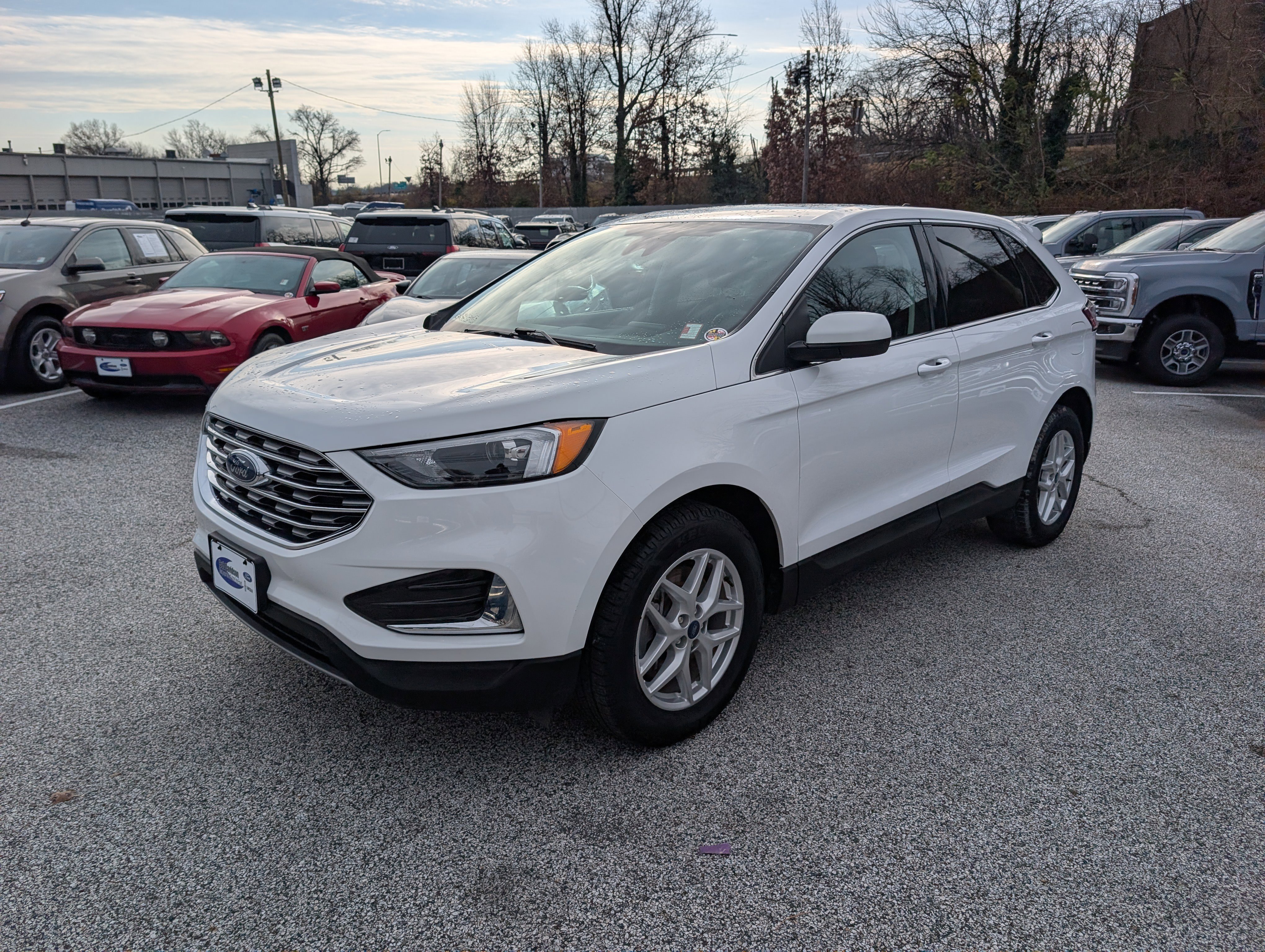 Certified 2022 Ford Edge SEL image 2