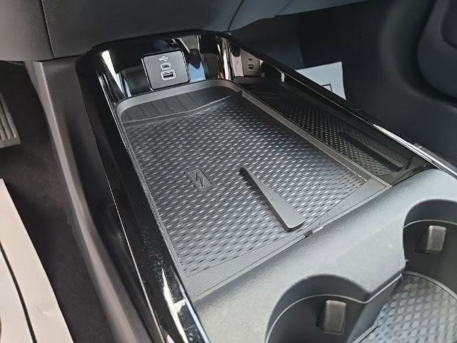Certified 2025 Ford Mustang Mach-E Premium AWD/4WD image 32