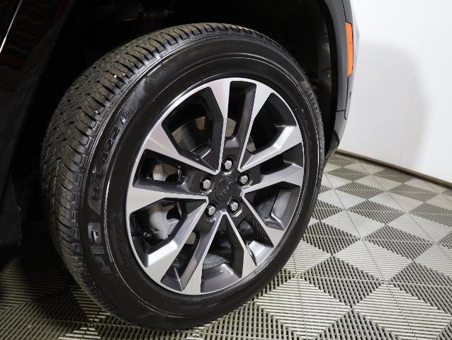 Used 2024 Jeep Grand Cherokee L Overland w/ Luxury Tech Group IV image 40