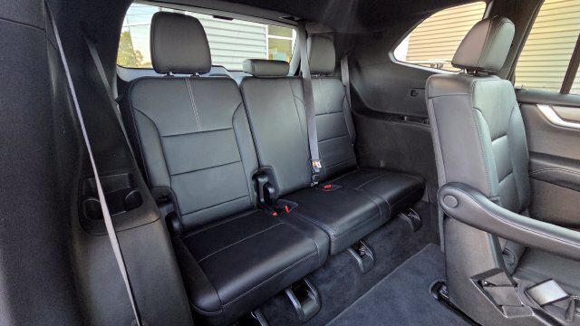 Used 2026 GMC Acadia Elevation w/ Elevation Premium Package FWD image 22