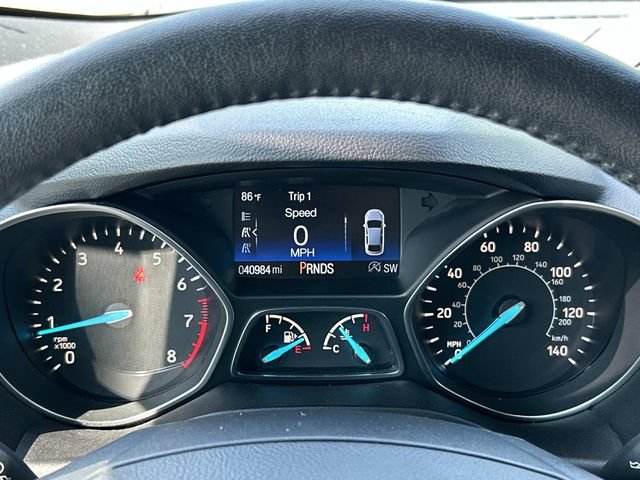 Certified 2019 Ford Escape Titanium AWD/4WD image 40