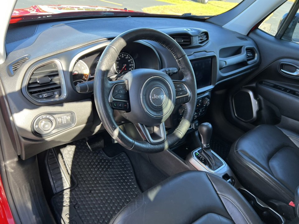 Used 2022 Jeep Renegade Limited w/ Sun, Sound & Wheels Group image 21