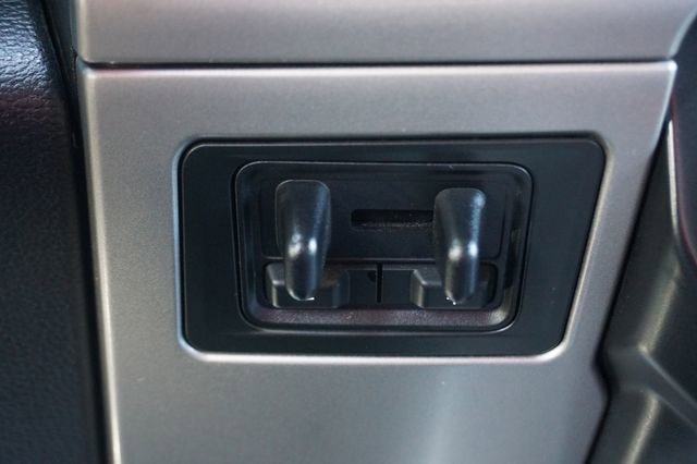 Certified 2022 Ford F250 Lariat w/ Black Appearance Package image 9