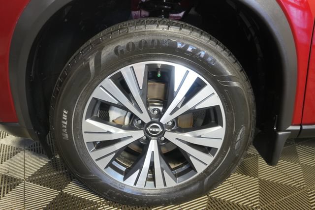 Used 2022 Nissan Rogue SV FWD image 10