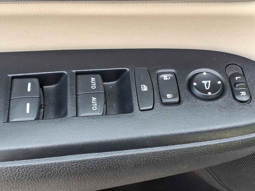 Used 2022 Honda CR-V EX-L image 17