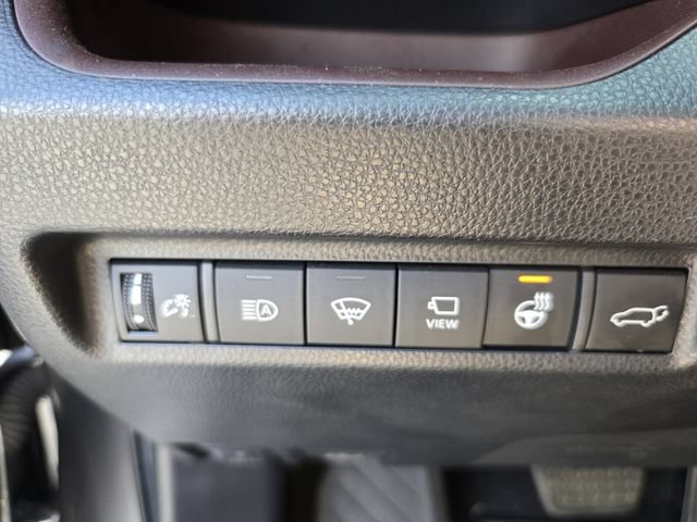 Used 2020 Toyota RAV4 Limited AWD/4WD image 32