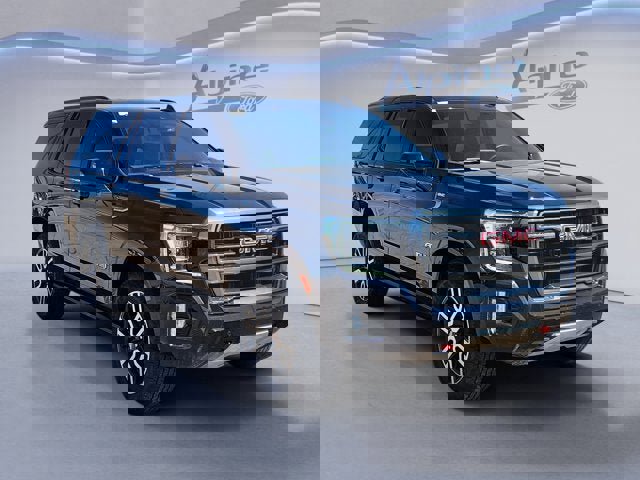 Used 2023 GMC Yukon AT4 w/ AT4 Premium Package image 7