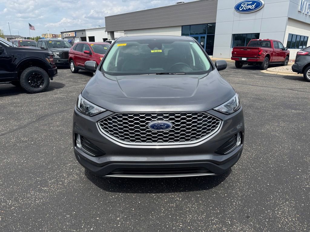 Certified 2024 Ford Edge SEL w/ Convenience Package AWD/4WD image 6