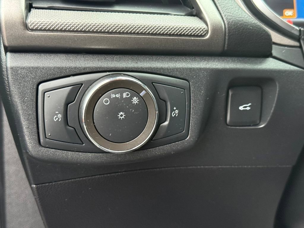 Certified 2020 Ford Fusion SE image 20