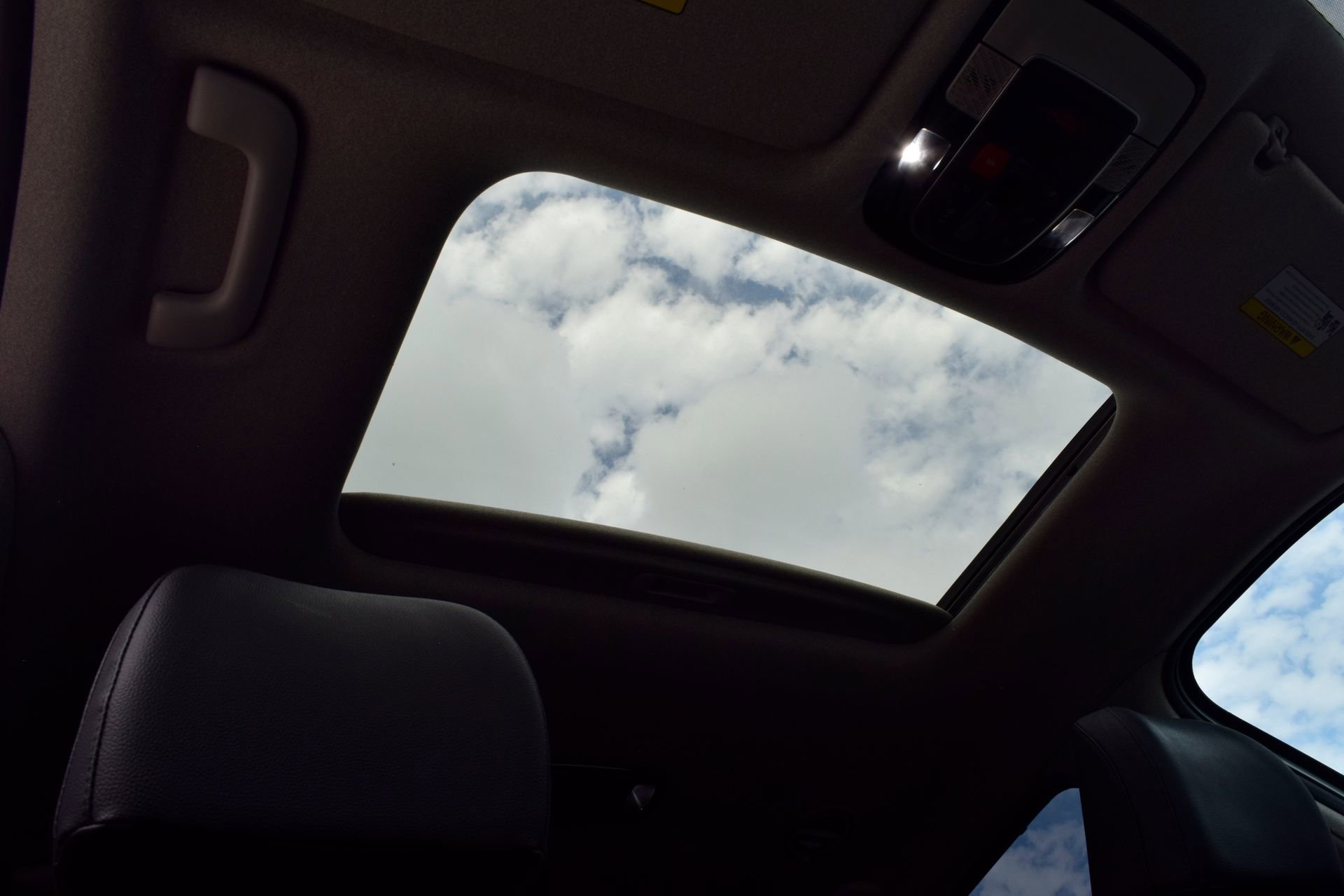 Used 2023 Hyundai Palisade Limited FWD image 26