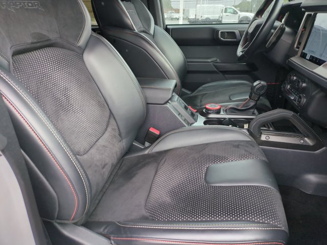 Certified 2024 Ford Bronco Raptor w/ Interior Carbon Fiber Pack 6 AWD/4WD image 36