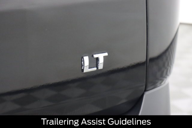 Used 2020 Chevrolet Traverse LT w/ Driver Confidence II Package AWD/4WD image 29