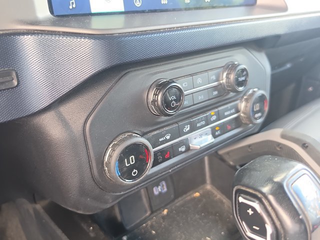 Certified 2023 Ford Bronco Outer Banks AWD/4WD image 20