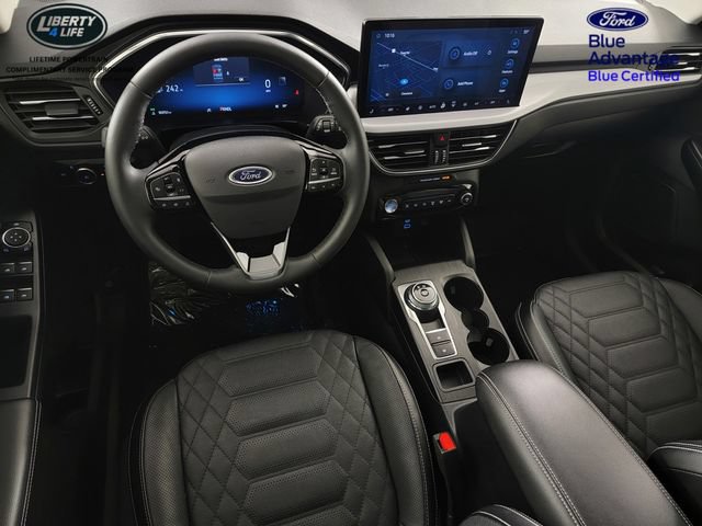 Certified 2023 Ford Escape Platinum w/ Premium Technology Package AWD/4WD image 34
