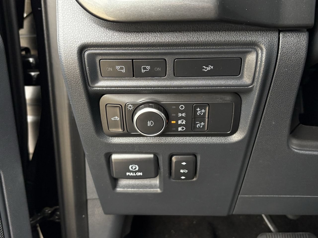 Certified 2022 Ford F150 XLT w/ Equipment Group 302A High AWD/4WD image 25