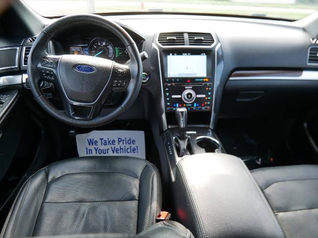 Certified 2017 Ford Explorer Limited w/ Equipment Group 301A AWD/4WD image 16