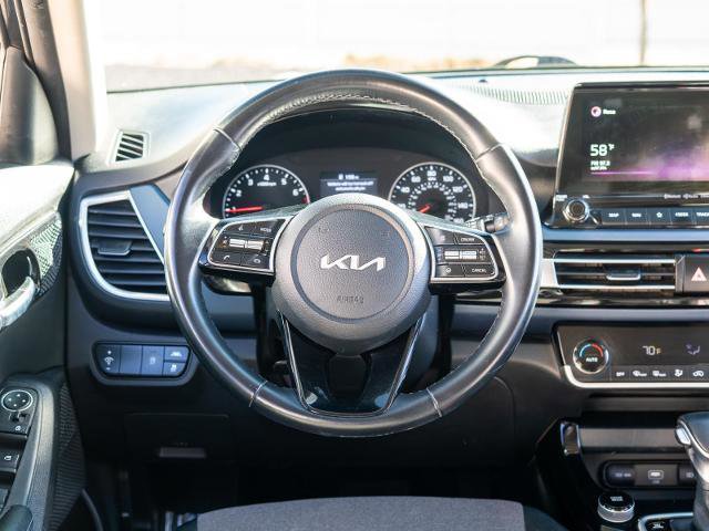 Used 2022 Kia Seltos Nightfall Edition image 23