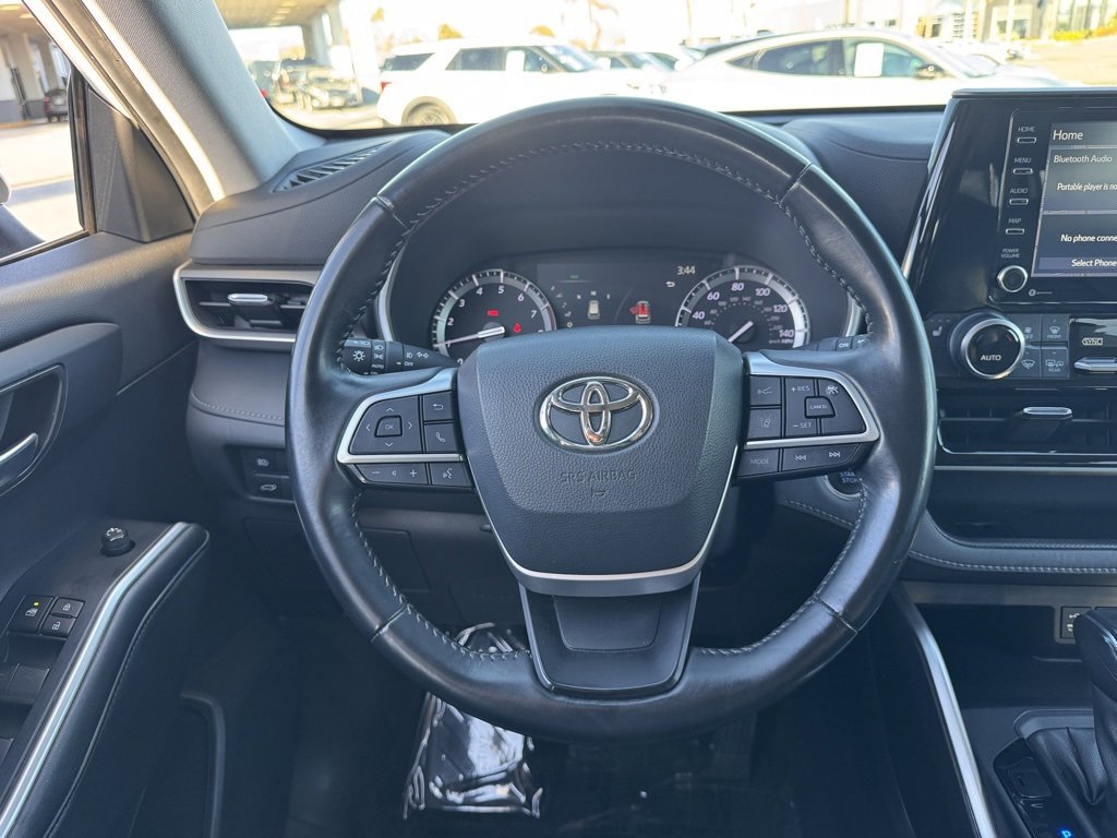 Used 2022 Toyota Highlander XLE image 22