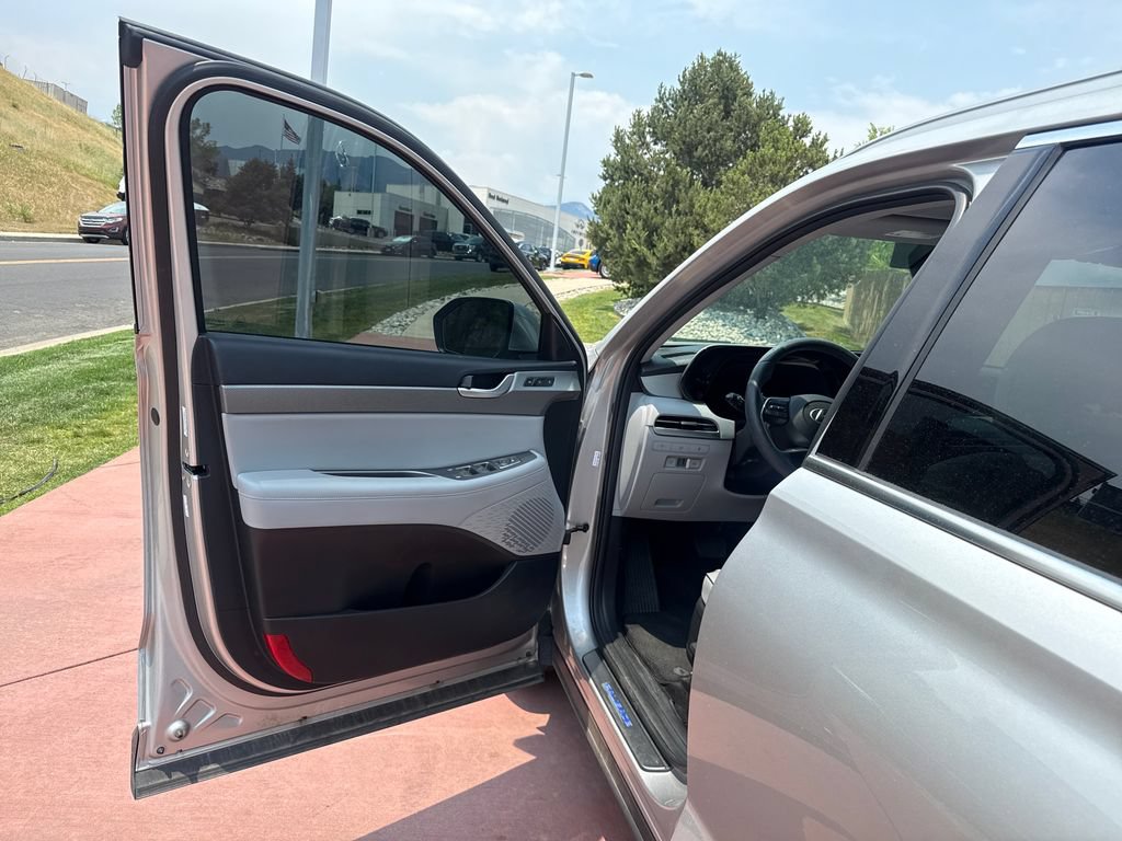 Used 2025 Hyundai Palisade SEL AWD/4WD image 11