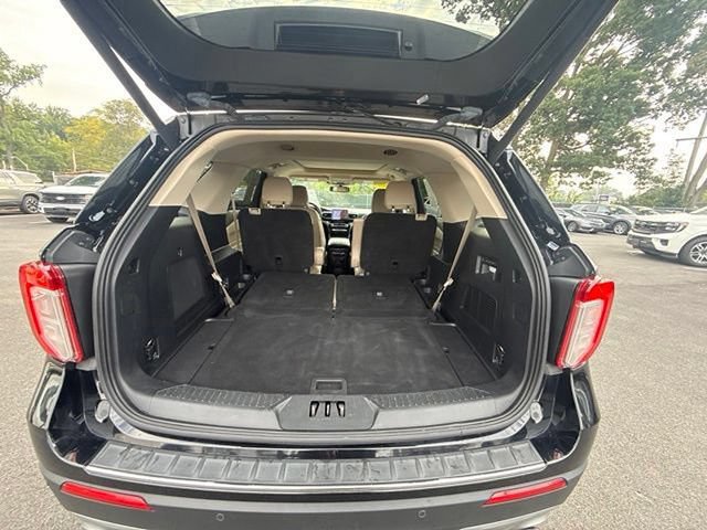 Certified 2022 Ford Explorer Limited w/ Equipment Group 301A AWD/4WD image 14