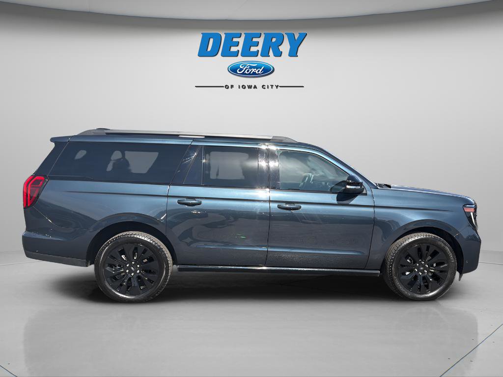Certified 2025 Ford Expedition Max Platinum w/ Stealth Appearance Package AWD/4WD image 17