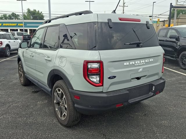 Certified 2023 Ford Bronco Sport Outer Banks w/ Tech Package AWD/4WD image 4