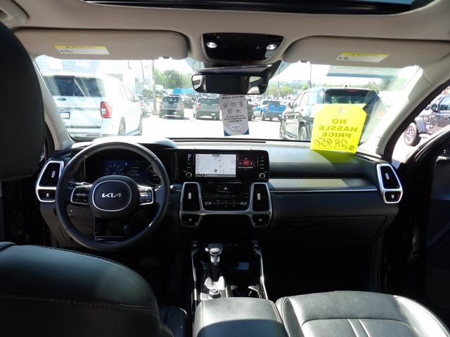 Used 2023 Kia Sorento SX FWD image 14