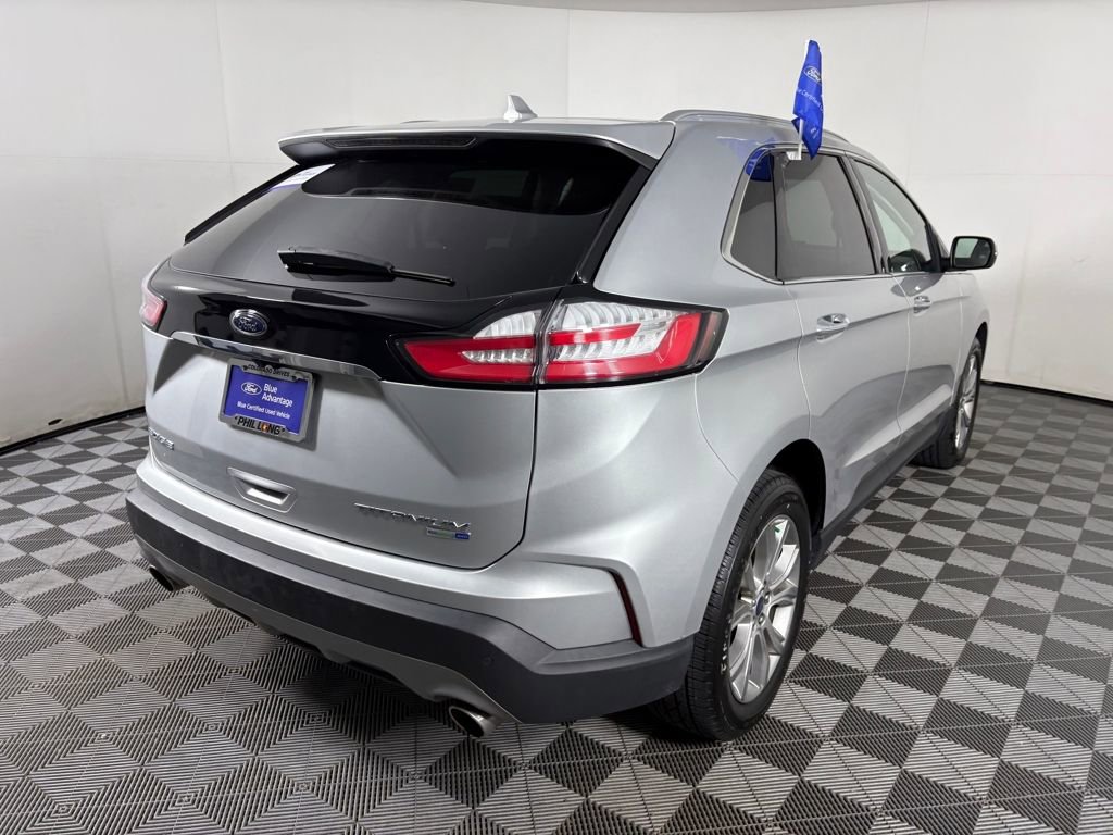 Certified 2019 Ford Edge Titanium image 7